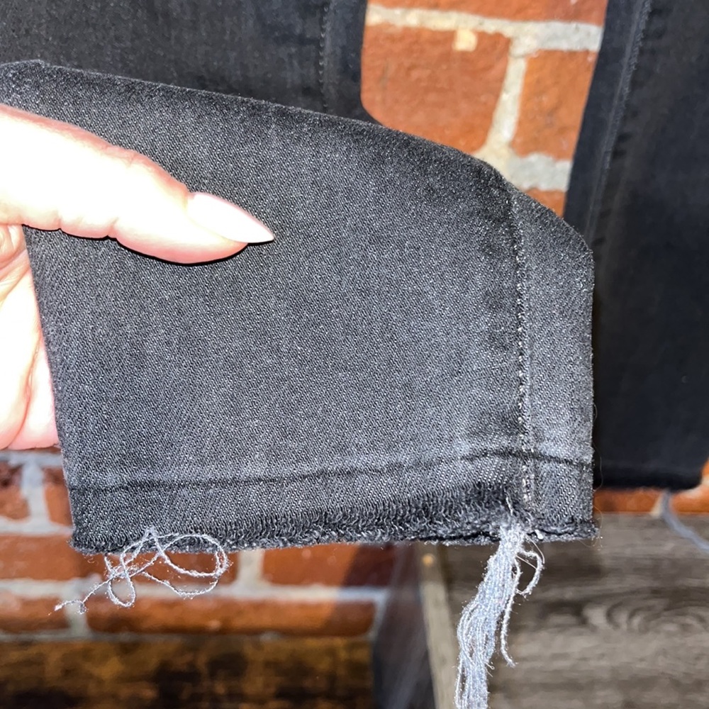 Joe’s Jeans Distressed Stretch Skinny Black, Size 29 - Picture 4 of 10